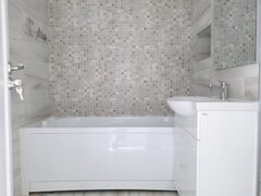 Crangasi -bloc 1989,parc si metrou